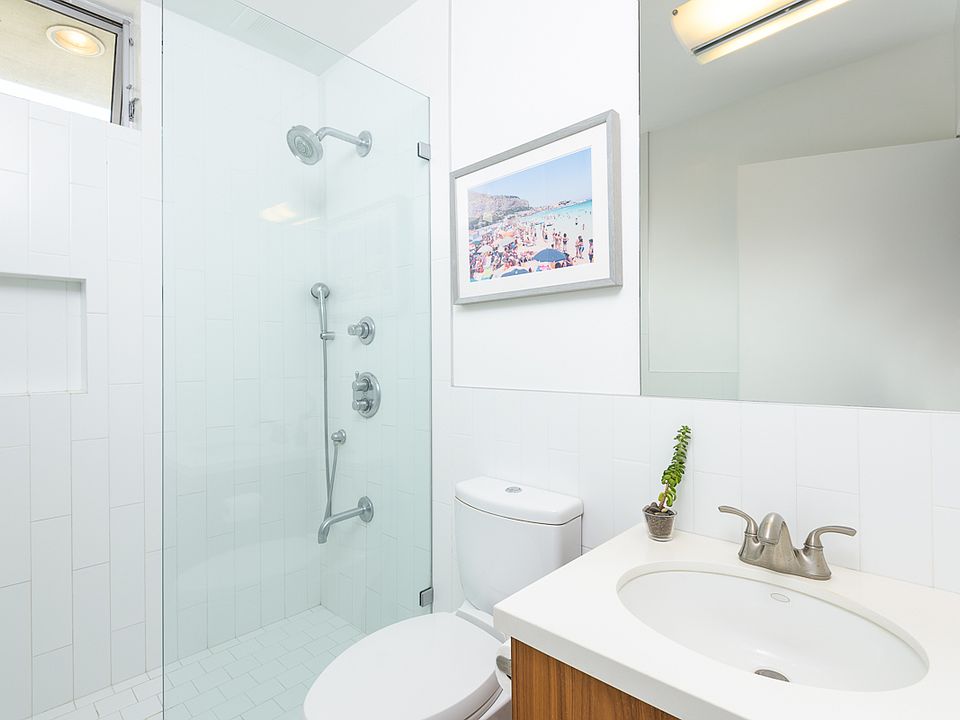 1st image of 1513 S Orange Grove Ave #1513