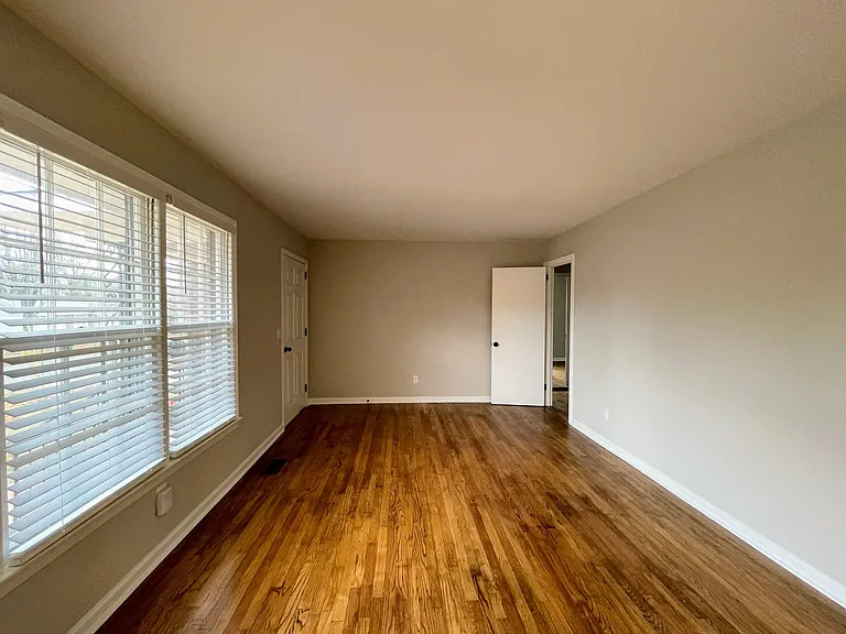 615 Austin Dr NW — Photo 5
