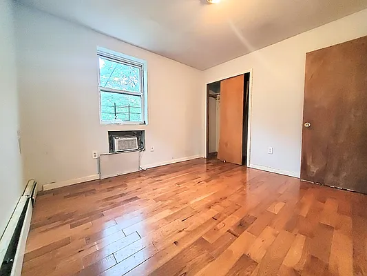 Rented by Bright Villas LLC | media 23