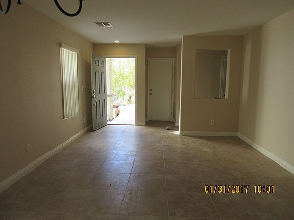 3rd image of 7417 Edgecove Ct