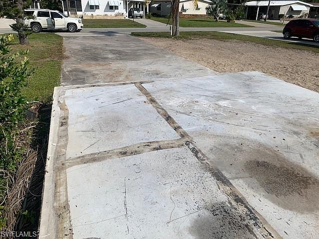2nd image of 240 Ocean Reef Ln
