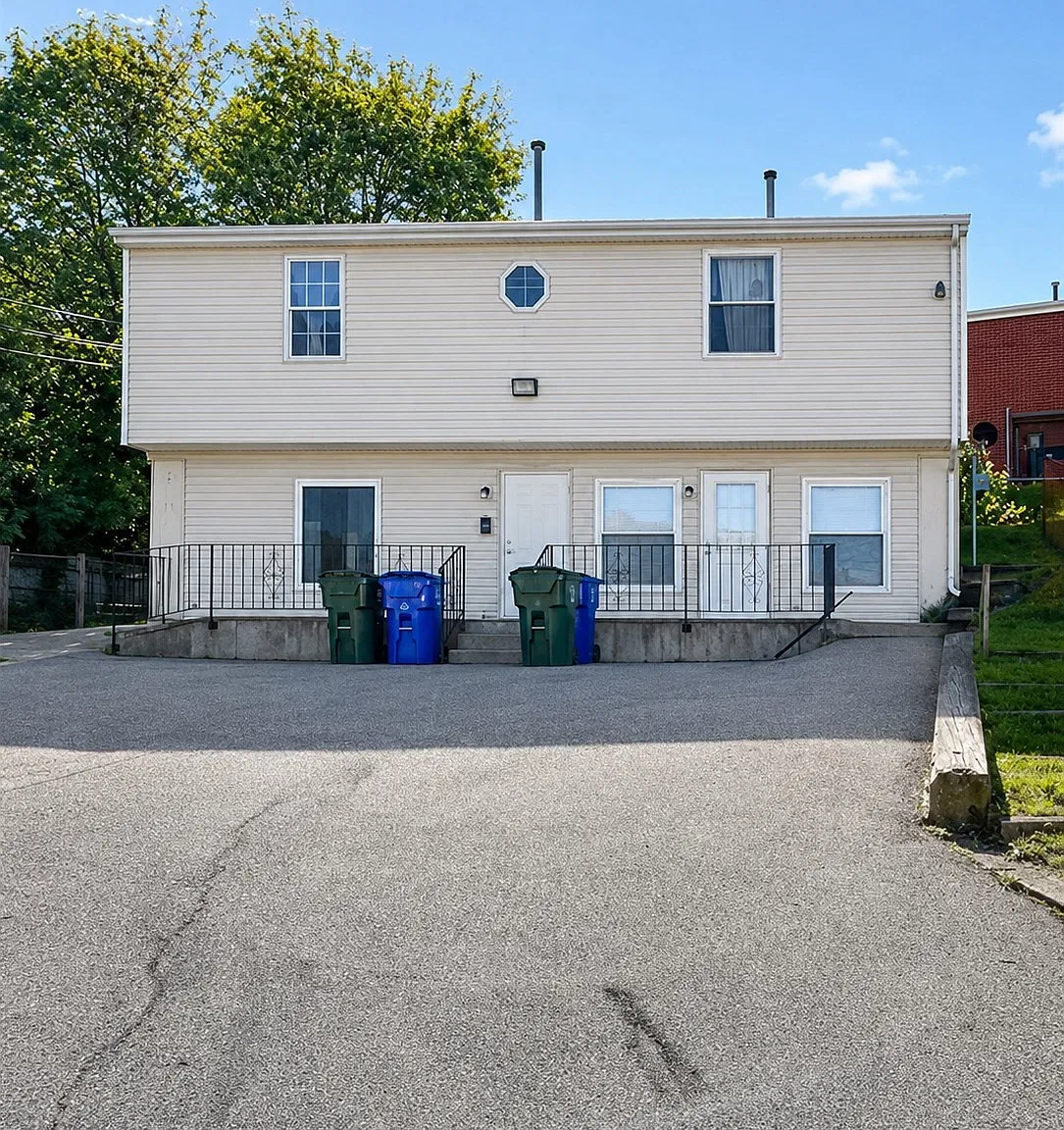 1 bed, 1.0 bath, 450 sqft, $1,100 — Photo 1