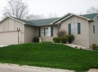 N3369 Juniper Rd, Lake Geneva, WI 53147