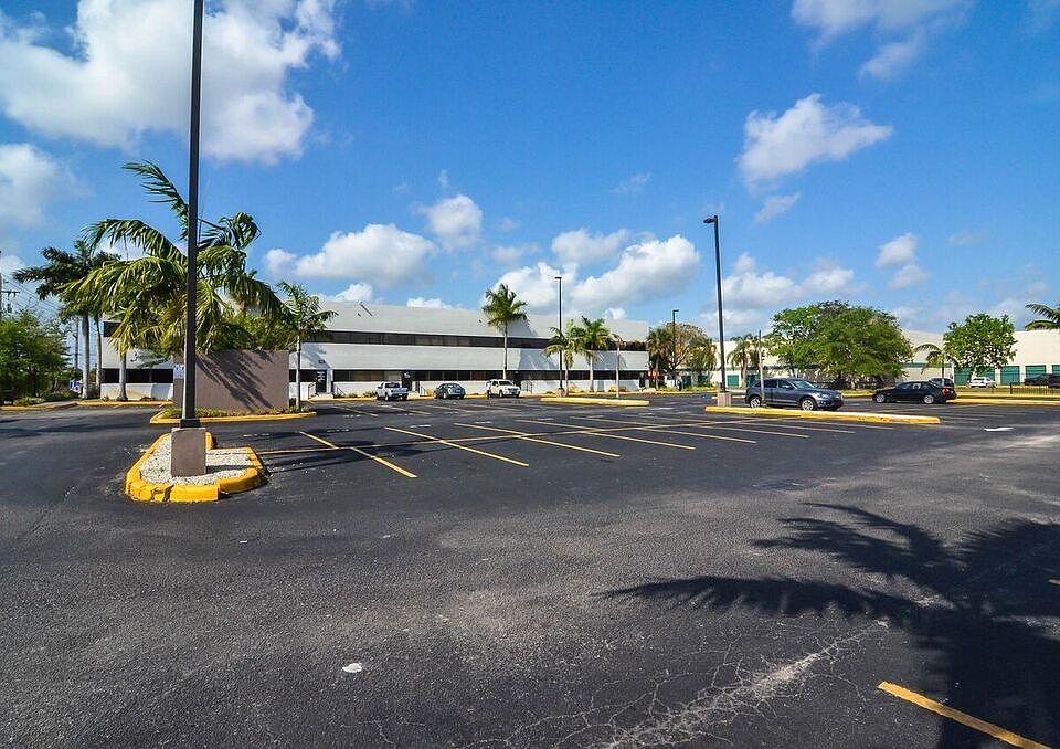 1st image of 5600 SW 135th Ave Ste 201