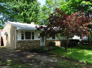 7529 Southland Rd, Mentor On The Lake, OH 44060