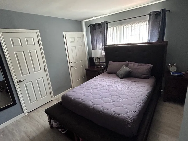 17720 Kingsbury St — Photo 9