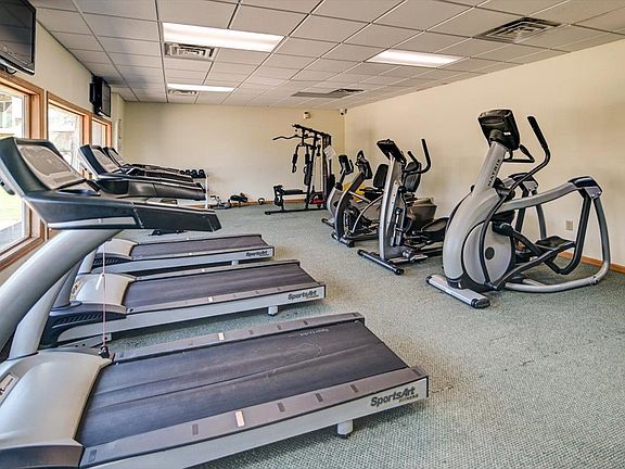 5th image of 4336 Melody Ln Unit 103