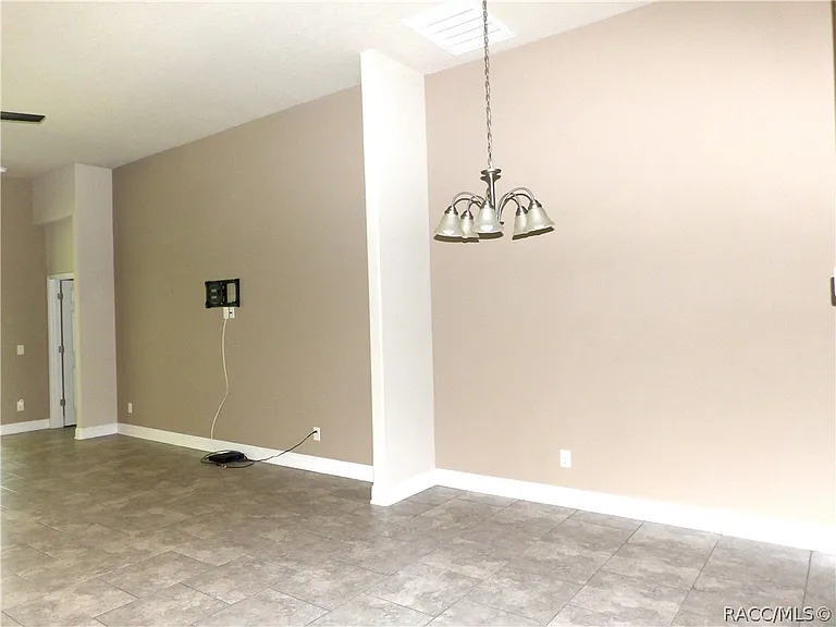 1597 W Caroline Path — Photo 18