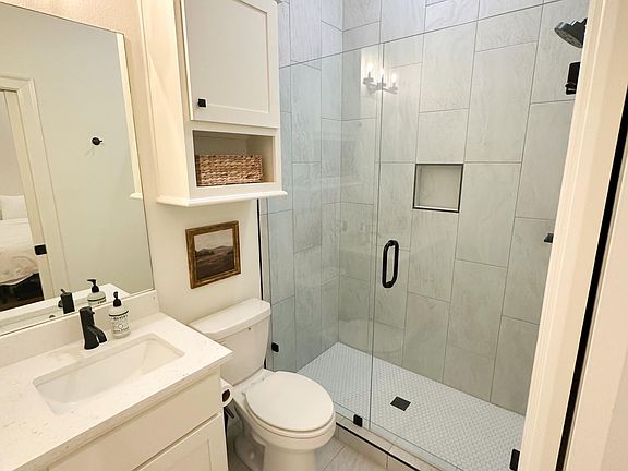 2nd image of 2721 N Gulley Grove Cir