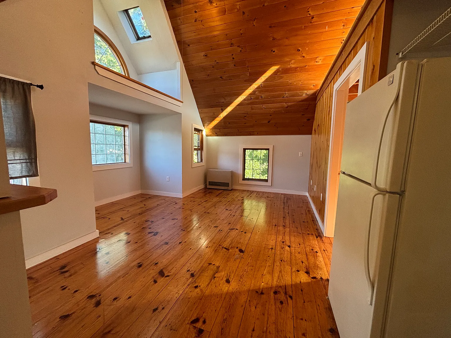 1 bed, $1,400 — Photo 1