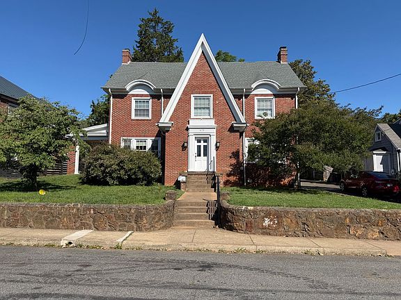 2nd image of 675 Evergreen Ave