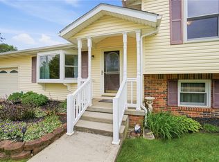 3711 Shakertown Rd, Dayton, OH 45430
