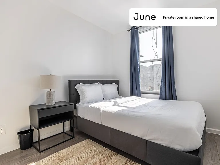 2572 Steinway St #D — Photo 1