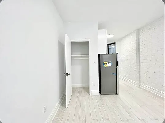 Rented by MOTION New York | media 2