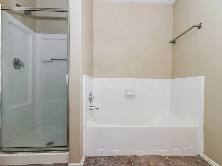 6618 Sutton Meadows Dr — Photo 12