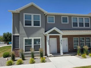 2744 E Riata Aly, Eagle Mountain, UT 84005
