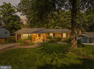 5018 Woodland Way, Annandale, VA 22003