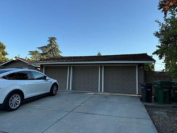 3rd image of 13055 La Vista Dr