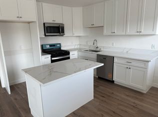 208 W Wilson Ave APT 10, Orange, CA 92867