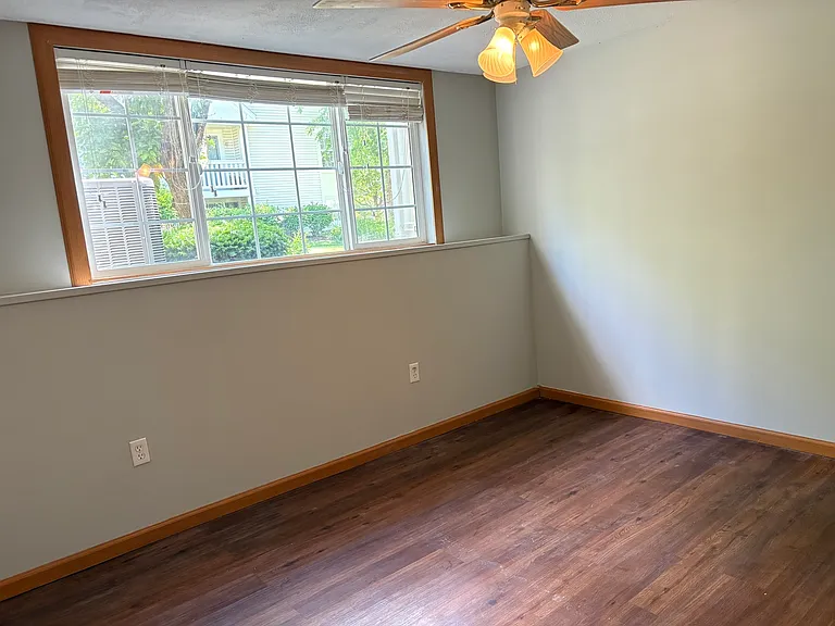 2704 Canyon Dr — Photo 15