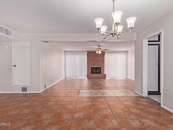 4th image of 2126 W SAN JUAN Avenue