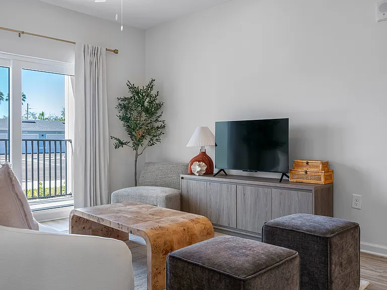 Sunny Cove — Photo 27