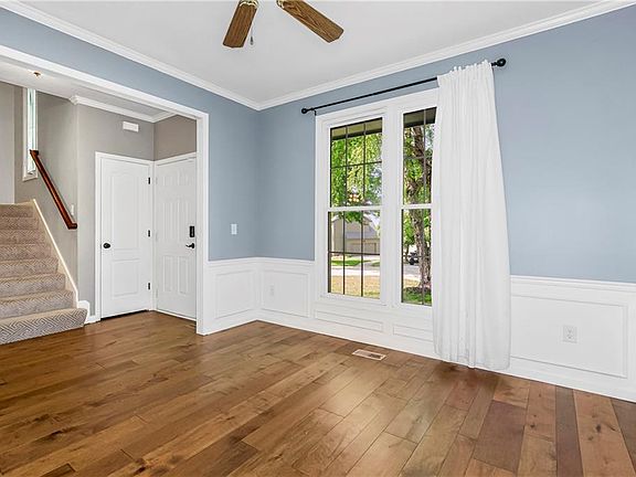 4th image of 8811 N Camden Ave