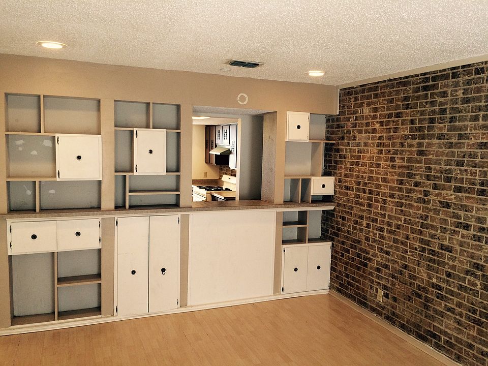 1st image of 1932 W Sanford St APT B