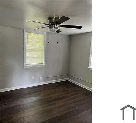 4th image of 483 Harold St
