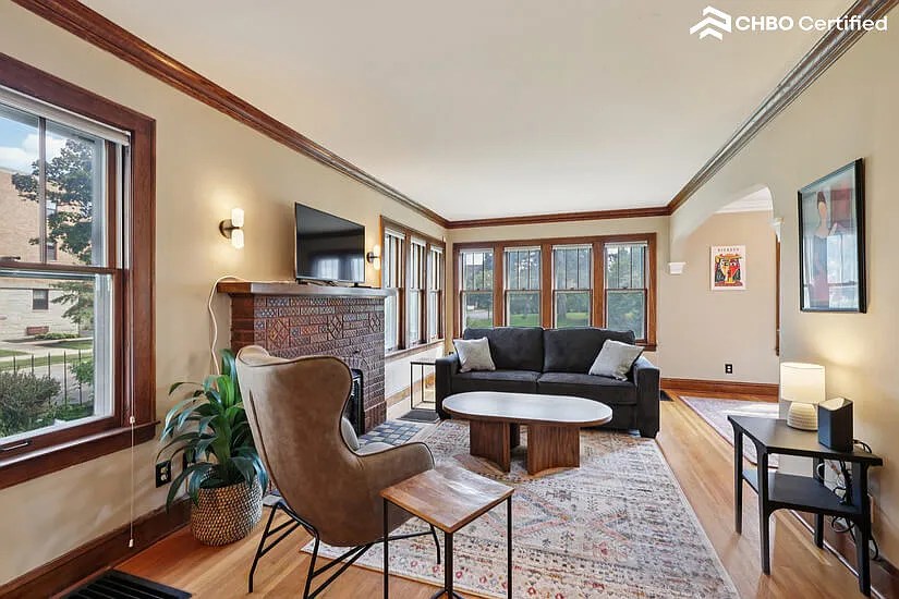 Furnished Executive 2 bd rental St Paul — Photo 2