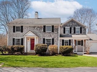 26 Aberdeen Rd, Hingham, MA 02043