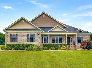 2668 Brooke Meadows Dr, Browns Summit, NC 27214