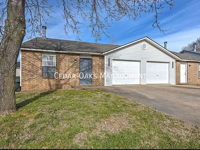 4346 W Thrasher Dr — Photo 3