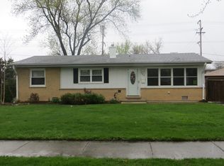 508 E Garwood Ave, Mount Prospect, IL 60056