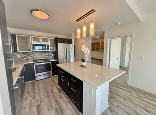 400 Keawe St APT 212, Honolulu, HI 96813