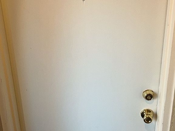 3rd image of 68 Knecht Dr #2