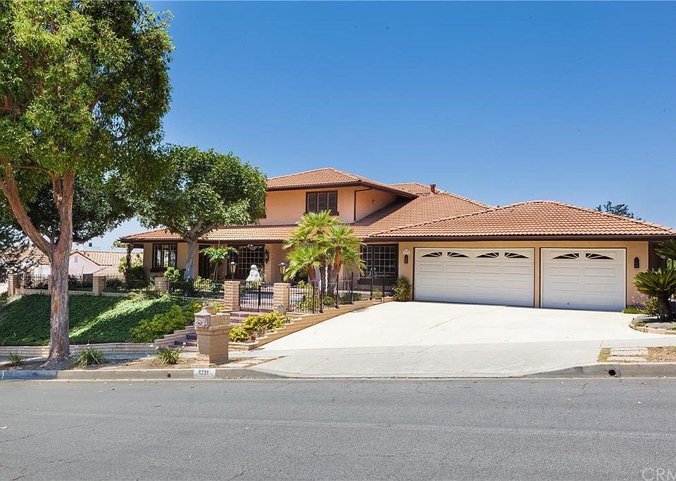 1st image of 8731 Lindante Dr