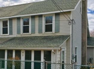 45 Main St, Freeland, PA 18224