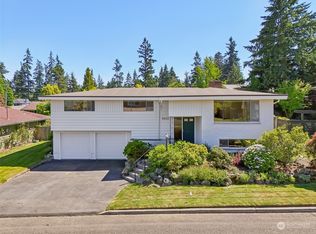 8420 214th Pl SW, Edmonds, WA 98026
