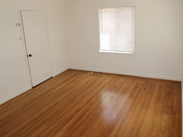 1209 & 1211 Marin Ave — Photo 12