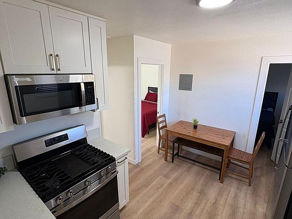 5th image of 422 E 9th St #2