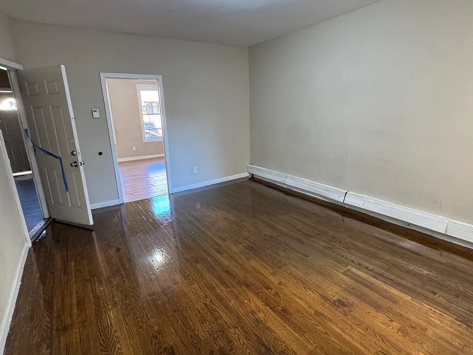 2 bed, 2192 sqft, $1,800 — Photo 1