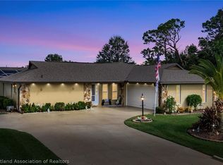 948 Galaxy Ave, Sebring, FL 33875
