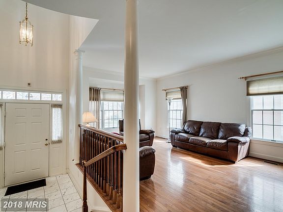 2nd image of 3025 Windy Knoll Ct