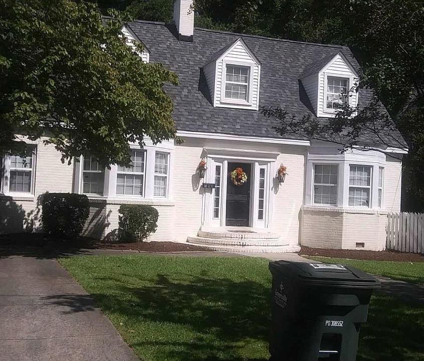 1st image of 501 E 11th St