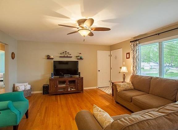 5th image of 6127 Savio Dr