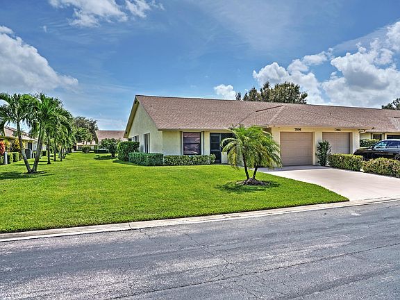 5th image of 7896 SE Sugar Sand Cir