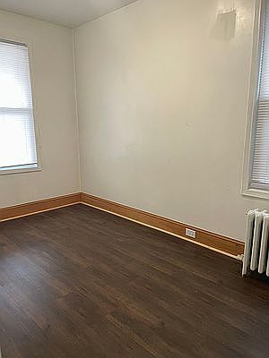 2nd image of 11-14 123rd St #2