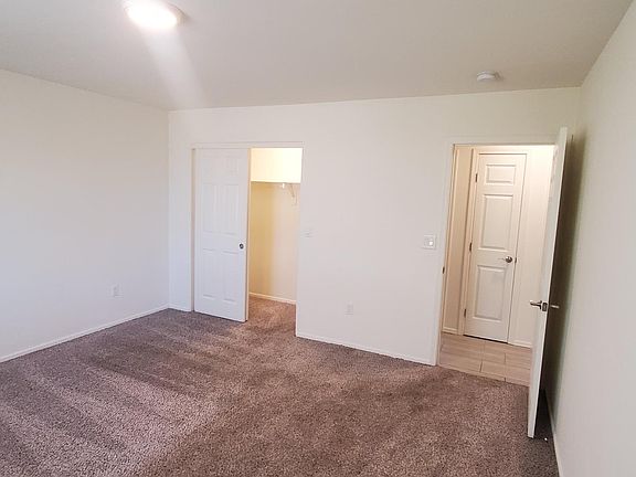 2nd image of 5902 S Calle Sueno Hermoso