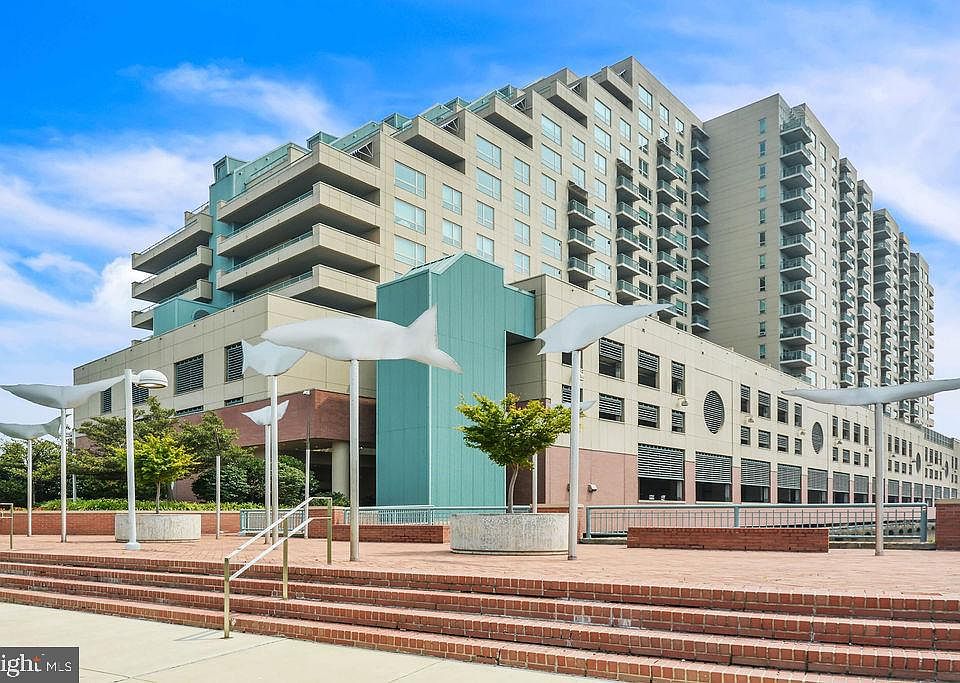 1st image of 717 S Columbus Blvd Unit 1206